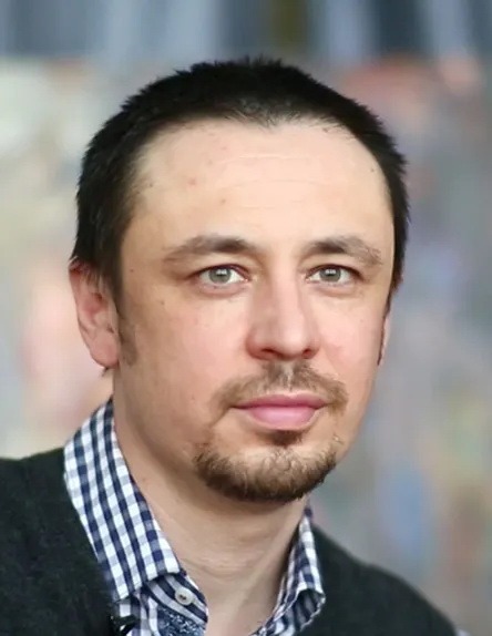 Ежаков Владимир Русланович
