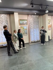 Прошла экскурсия по выставке "Пленэр. От этюда к картине"