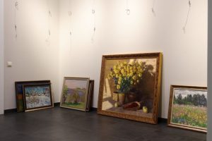 идет монтаж выставки рождественский калейдоскоп 2025-2026